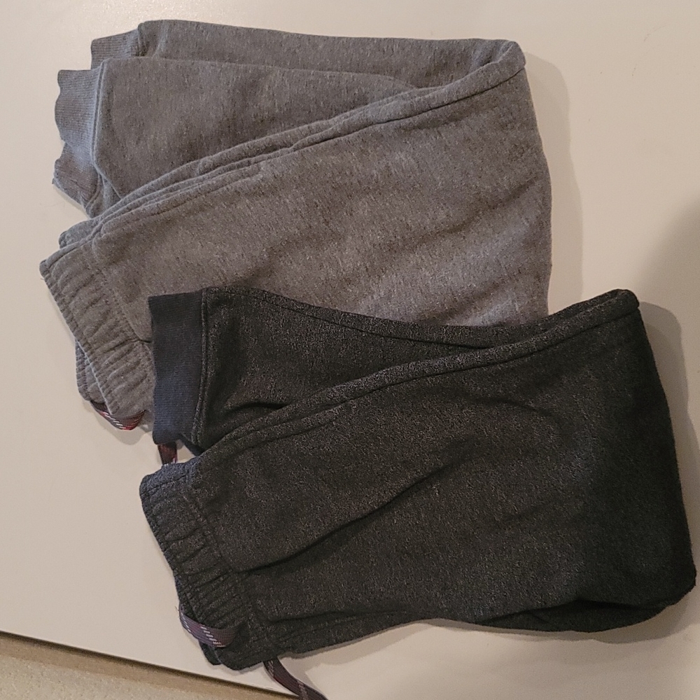 2 boys sweatpants
